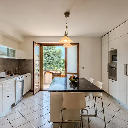 Legnone By Interhome Apartamento *